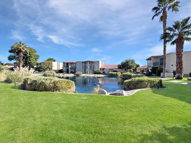 63 Lakeview Cir in Cathedral City, CA - Building Photo - Building Photo