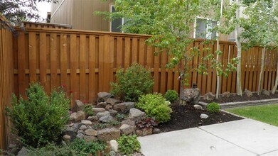 2867 NE Sedalia Loop in Bend, OR - Building Photo - Building Photo