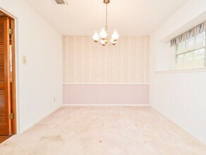 8911 Stroud Dr in Houston, TX - Building Photo - Building Photo
