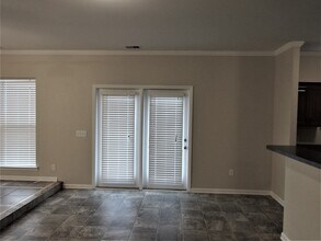 103 Lake House Rd in Pooler, GA - Foto de edificio - Building Photo