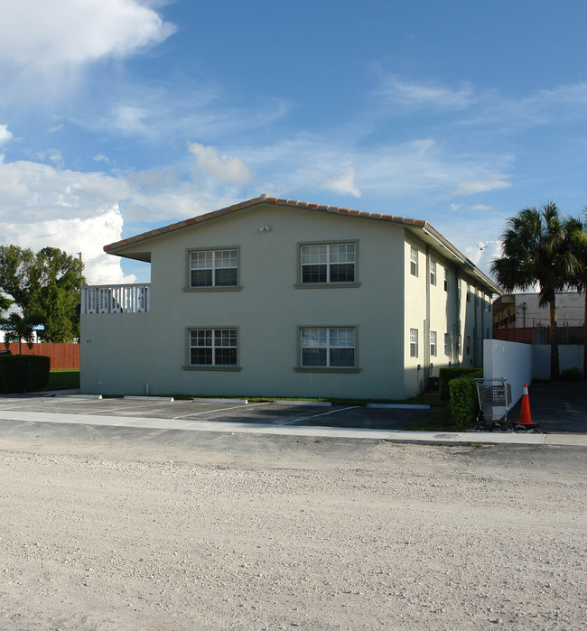 213 SW 20th St in Fort Lauderdale, FL - Building Photo - Building Photo