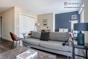 77 Exeter St in Boston, MA - Building Photo