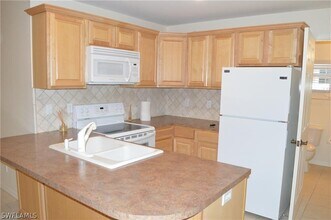 8326 Matanzas Rd in Ft. Myers, FL - Building Photo - Building Photo