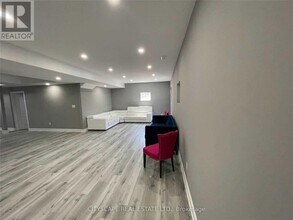 21 Leadership Dr in Brampton, ON - Building Photo - Building Photo
