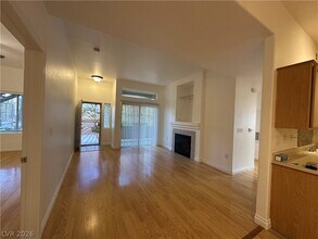 3395 Cactus Shadow St in Las Vegas, NV - Building Photo - Building Photo