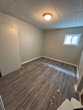 807 W 3rd St, Unit 4 in Mishawaka, IN - Building Photo - Building Photo