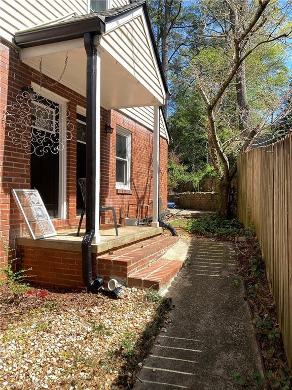 487 Lakeshore Dr NE in Atlanta, GA - Building Photo - Building Photo