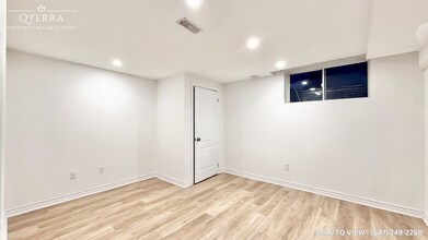205 S Ocean Dr in Oshawa, ON - Building Photo - Building Photo