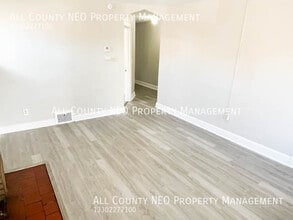 3417 Bosworth Rd in Cleveland, OH - Building Photo - Building Photo