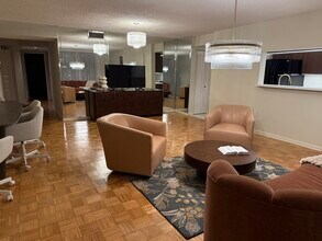 102 Half Moon Cir, Unit G2 in Hypoluxo, FL - Building Photo - Building Photo