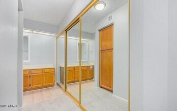 700 E Mesquite Cir in Tempe, AZ - Building Photo - Building Photo