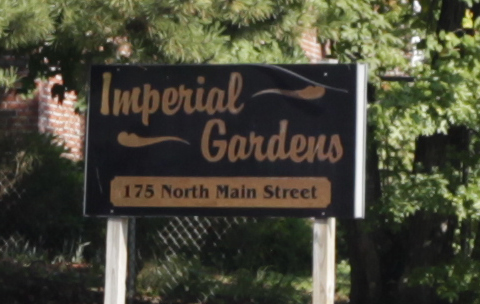 Imperial Gardens in Spring Valley, NY - Building Photo - Building Photo