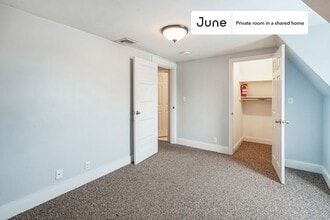 Private bedroom in 6 bed/3.5 bath Home in Boston, MA - Building Photo - Building Photo