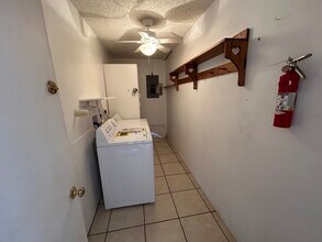 1922 NE 14th St in Cape Coral, FL - Building Photo - Building Photo