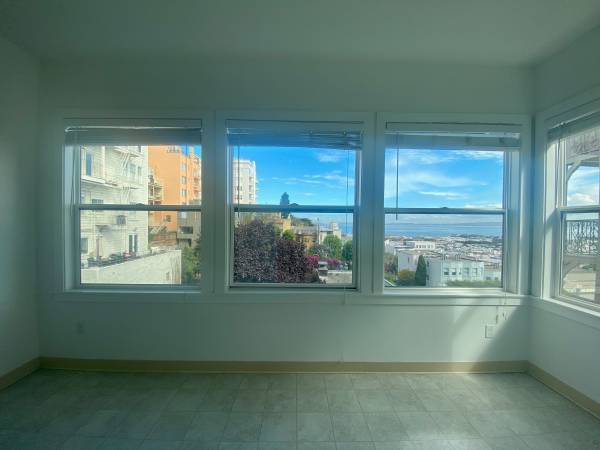 1054 Filbert St in San Francisco, CA - Building Photo - Building Photo