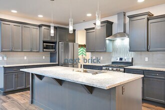 19415 Meridian Ave S in Bothell, WA - Building Photo - Building Photo