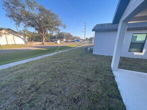 1270 Ahoy Ave in Palm River-Clair Mel, FL - Building Photo - Building Photo