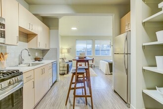 The Hub in Portland, OR - Building Photo - Interior Photo