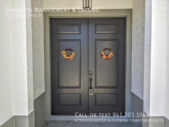 3373 Eagle Pass St in North Port, FL - Building Photo - Building Photo