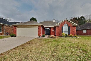 14822 Carolina Falls Ln in Cypress, TX - Building Photo