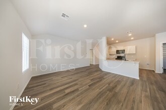 428 Kale Rd in Tuttle, OK - Building Photo - Building Photo