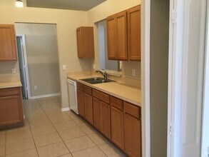 10625 Cami Ct in Riverview, FL - Building Photo - Building Photo