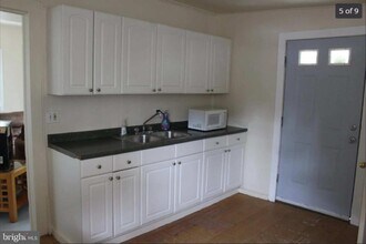 5 New St E in Glassboro, NJ - Building Photo - Building Photo