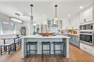 3151 Kinkaid Dr in Dallas, TX - Building Photo - Building Photo