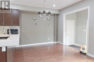 21 Alsop Ave in Markham, ON - Building Photo - Building Photo
