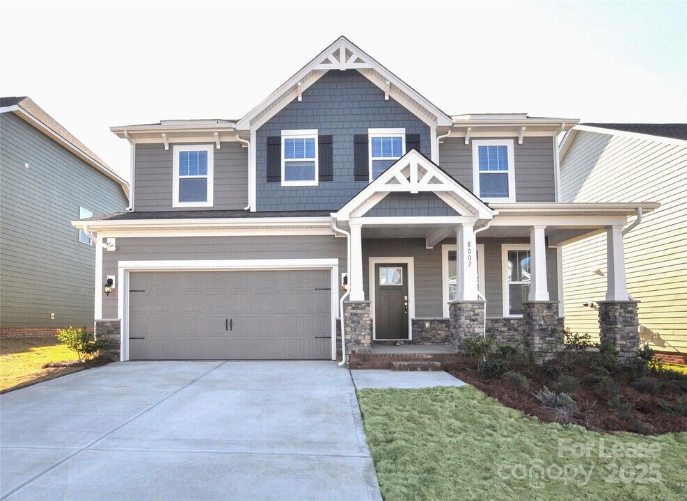 8007 Oakmere Rd in Waxhaw, NC - Building Photo