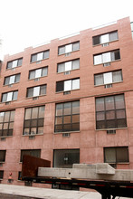 538 W 50th St in New York, NY - Building Photo - Building Photo