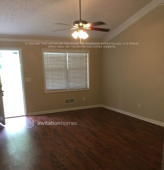 4217 Burgundy Way in Flowery Branch, GA - Building Photo - Building Photo