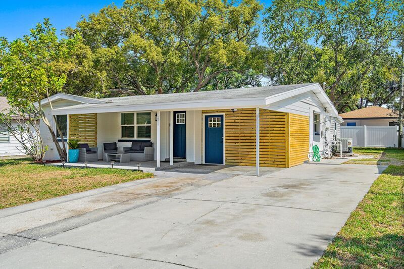 10511 53rd Ave N in St. Petersburg, FL - Foto de edificio