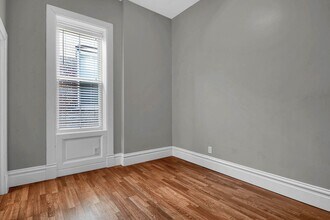 902 Barton St in St. Louis, MO - Building Photo - Building Photo