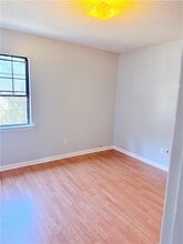 890 E Cherry St in Jesup, GA - Building Photo - Building Photo