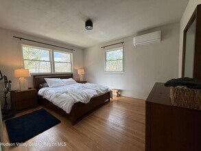 13 Arnold Dr in Woodstock, NY - Building Photo - Building Photo