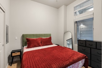 1607 NW Davis St in Portland, OR - Foto de edificio - Building Photo