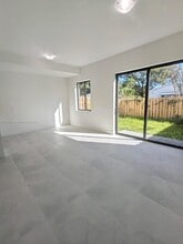 34461 SW 189th Ct in Homestead, FL - Building Photo - Building Photo
