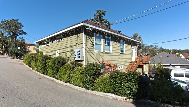 2-2A Prospect Dr in San Rafael, CA - Building Photo - Building Photo