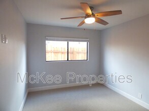 719 5th St in Coronado, CA - Building Photo - Building Photo
