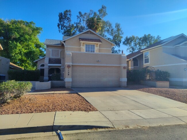 property at 1129 W Manor St