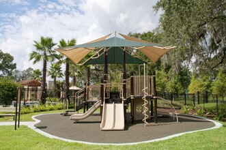 Sabal Ridge in Tampa, FL - Building Photo - Building Photo