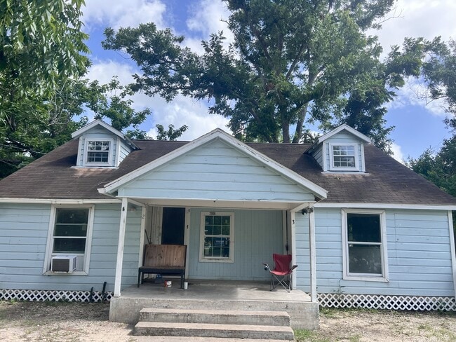 2006 Grace St, Unit 3