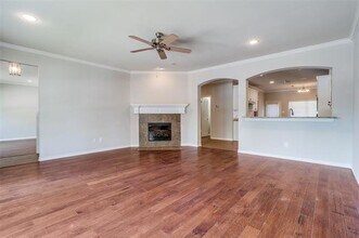 8104 Silverado Trail in McKinney, TX - Foto de edificio - Building Photo