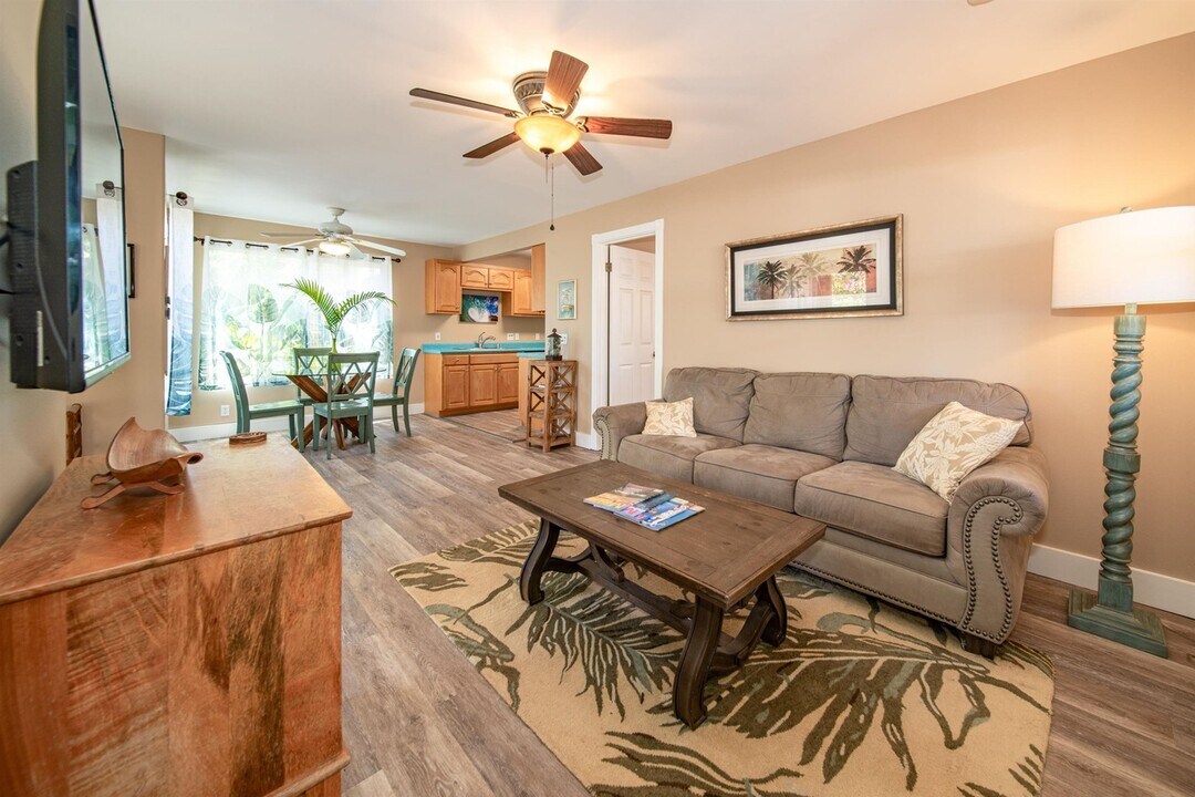 30 Kaikane Pl in Kihei, HI - Building Photo