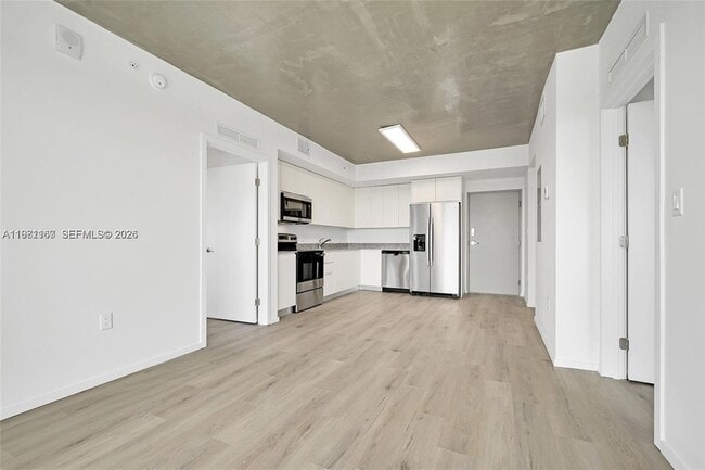 475 NE 125th St, Unit 603 in North Miami, FL - Building Photo - Building Photo