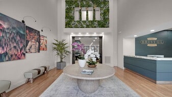 Bristol On Union Apartment Homes in Memphis, TN - Building Photo