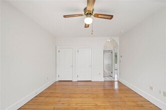 686 Hope St in Bristol, RI - Building Photo - Building Photo