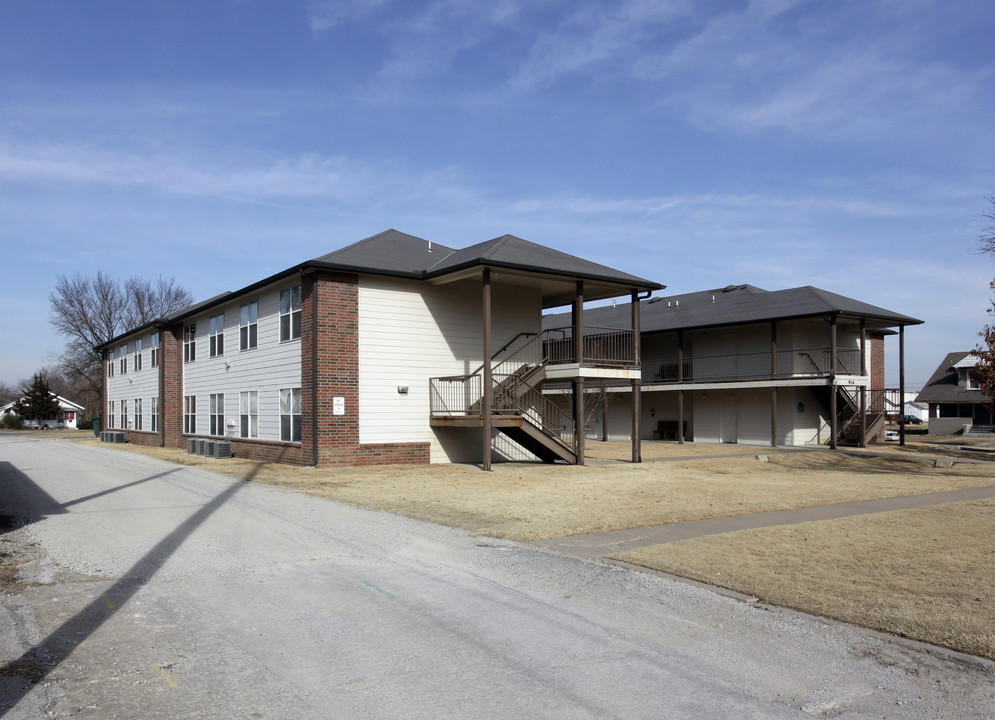 Torrey Place Apartments in Bartlesville, OK - Foto de edificio