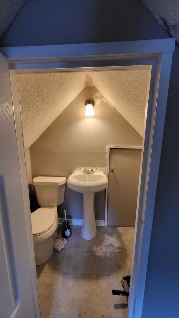 property at 211 West Dr